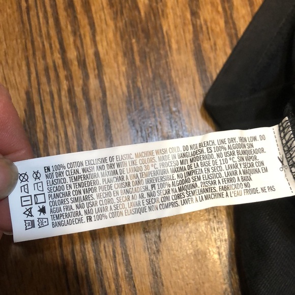 NWT Forever 21 casual shorts - Picture 6 of 6